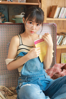 地窟生存游戏